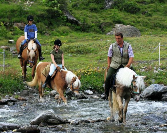 Horse riding Val Passiria